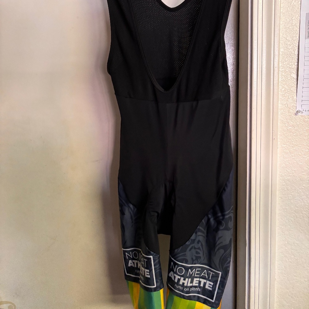 Nice mens medium Hill Killer cycling bib